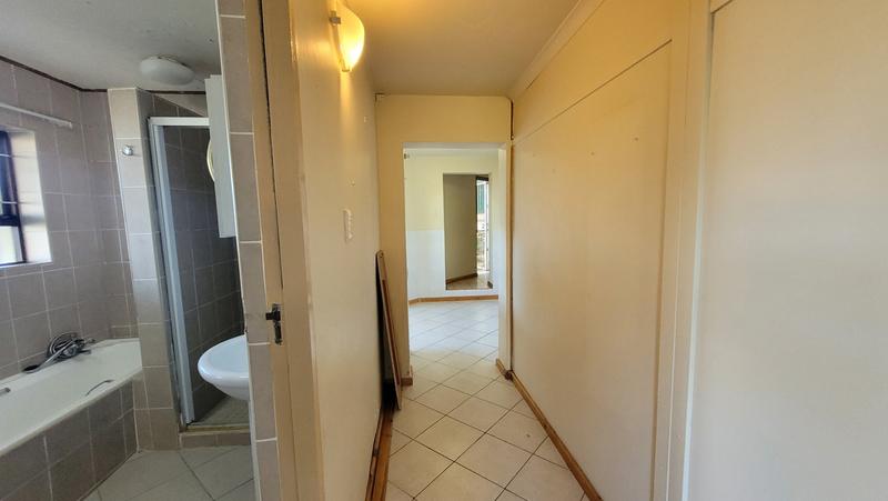 3 Bedroom Property for Sale in Dana Bay Western Cape